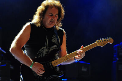 T-Rex (The music of Marc & Mickey) @ Back to the Roots Fest, picture 14, photographed by Paul Nouwen - FrontView Magazine