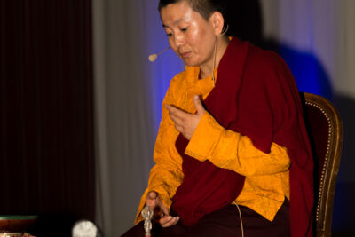 Ani Choying Drolma @ Casino Chaudfontaine, picture 11, photographed by Guy Danneels - FrontView Magazine