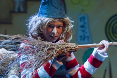 Lotje @ Fakkelteater te Antwerpen, picture 11, photographed by Guy Danneels - FrontView Magazine