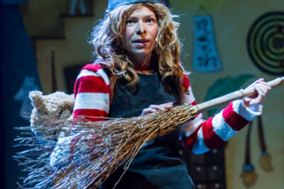 Lotje @ Fakkelteater te Antwerpen, picture 12, photographed by Guy Danneels - FrontView Magazine