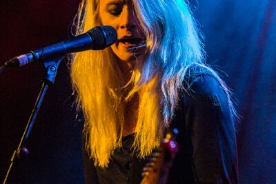 Reena Riot @ De Casino, picture 2, photographed by Edwin Houdevelt - FrontView Magazine