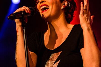 Anneke Van Giersbergen @ Effenaar, picture 15, photographed by Edwin Houdevelt - FrontView Magazine