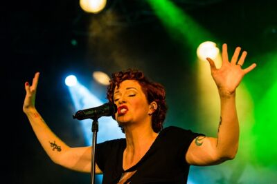 Anneke Van Giersbergen @ Effenaar, picture 28, photographed by Edwin Houdevelt - FrontView Magazine