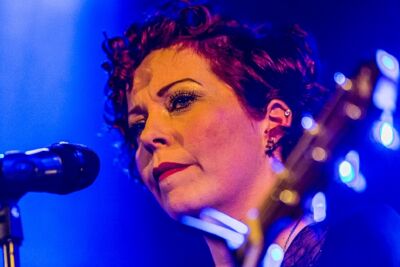 Anneke Van Giersbergen @ Effenaar, picture 34, photographed by Edwin Houdevelt - FrontView Magazine
