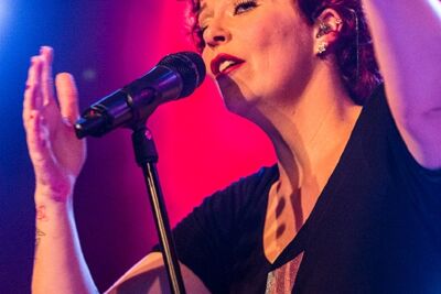 Anneke Van Giersbergen @ Effenaar, picture 53, photographed by Edwin Houdevelt - FrontView Magazine