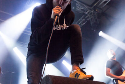 Parkway Drive @ Vans Warped Tour NL, picture 4, photographed by Dorien Goetschalckx - FrontView Magazine