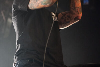 Parkway Drive @ Vans Warped Tour NL, picture 21, photographed by Dorien Goetschalckx - FrontView Magazine