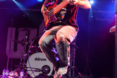 Watsky & Wax @ Vans Warped Tour NL, picture 19, photographed by Dorien Goetschalckx - FrontView Magazine