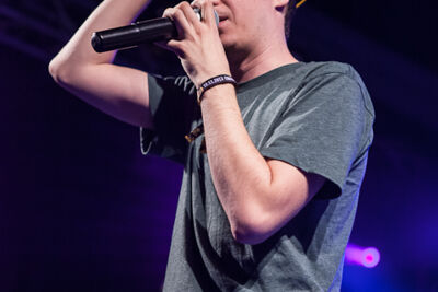 Watsky & Wax @ Vans Warped Tour NL, picture 24, photographed by Dorien Goetschalckx - FrontView Magazine