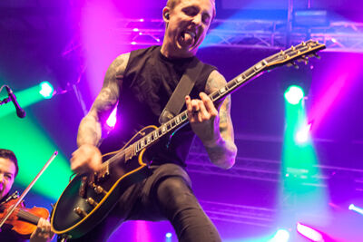 Yellowcard @ Vans Warped Tour NL, picture 11, photographed by Dorien Goetschalckx - FrontView Magazine