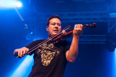 Yellowcard @ Vans Warped Tour NL, picture 20, photographed by Dorien Goetschalckx - FrontView Magazine