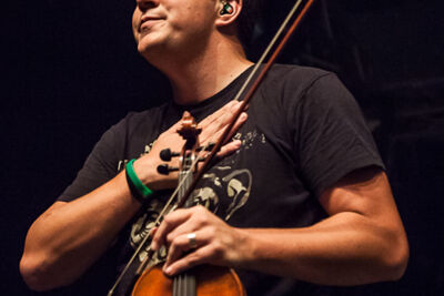 Yellowcard @ Vans Warped Tour NL, picture 23, photographed by Dorien Goetschalckx - FrontView Magazine