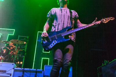 Bring Me The Horizon @ 013, foto 12, foto's door Dorien Goetschalckx - FrontView Magazine