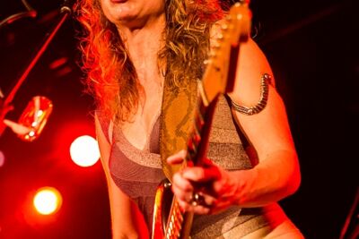 Ana Popovic @ Muziekodroom, picture 50, photographed by Edwin Houdevelt - FrontView Magazine