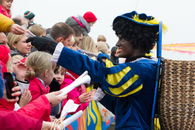Aankomst Sinterklaas & Zwarte Piet @ Antwerpen, picture 28, photographed by Marc Ras - FrontView Magazine