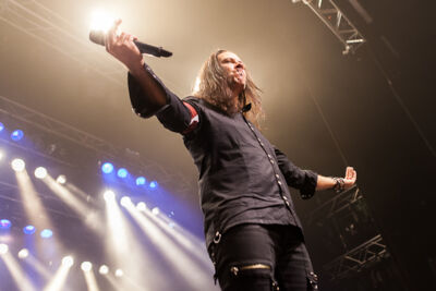 Kamelot @ 013, picture 8, photographed by Dorien Goetschalckx - FrontView Magazine