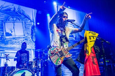 Pierce The Veil @ AB Brussel, picture 5, photographed by Edwin Houdevelt - FrontView Magazine