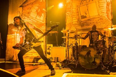 Pierce The Veil @ AB Brussel, picture 32, photographed by Edwin Houdevelt - FrontView Magazine