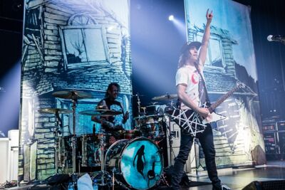 Pierce The Veil @ AB Brussel, picture 59, photographed by Edwin Houdevelt - FrontView Magazine