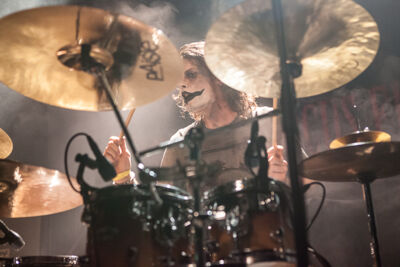 Deadly Circus Fire @ 013, picture 6, photographed by Dorien Goetschalckx - FrontView Magazine