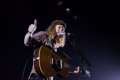 Stu Larsen @ AB, picture 1, photographed by Dorien Goetschalckx - FrontView Magazine