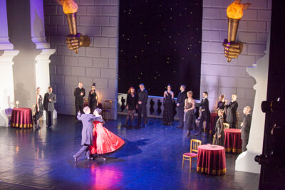 Matthew Bourne's Swan Lake @ Stadsschouwburg, picture 56, photographed by Koen Rondelez - FrontView Magazine