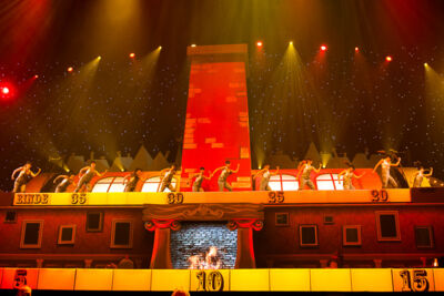 De grote Sinterklaasshow 2013 @ Sportpaleis, foto 2, foto's door Dimitri Vanlommel - FrontView Magazine
