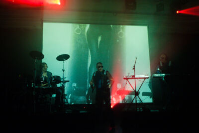 Front 242 @ De Casino, picture 3, photographed by Davy Vissers - FrontView Magazine