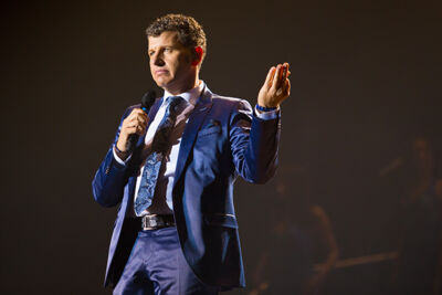 Semino Rossi @ Ethias Arena, picture 5, photographed by Elke Briers - FrontView Magazine