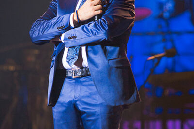 Semino Rossi @ Ethias Arena, picture 8, photographed by Elke Briers - FrontView Magazine