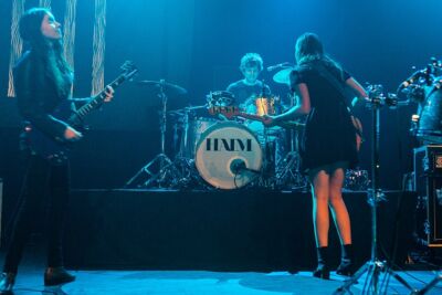 Haim @ Trix, picture 1, photographed by Edwin Houdevelt - FrontView Magazine