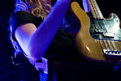 Haim @ Trix, picture 9, photographed by Edwin Houdevelt - FrontView Magazine