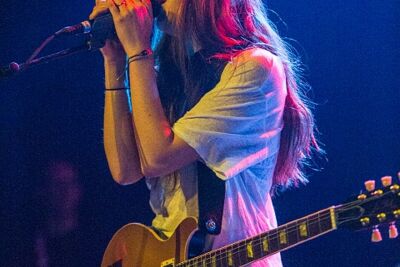 Haim @ Trix, picture 12, photographed by Edwin Houdevelt - FrontView Magazine