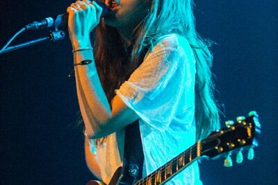 Haim @ Trix, picture 16, photographed by Edwin Houdevelt - FrontView Magazine