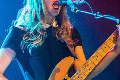 Haim @ Trix, picture 21, photographed by Edwin Houdevelt - FrontView Magazine