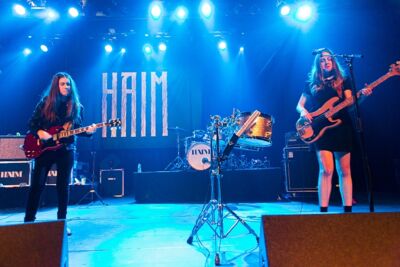 Haim @ Trix, picture 29, photographed by Edwin Houdevelt - FrontView Magazine