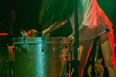 Haim @ Trix, picture 30, photographed by Edwin Houdevelt - FrontView Magazine