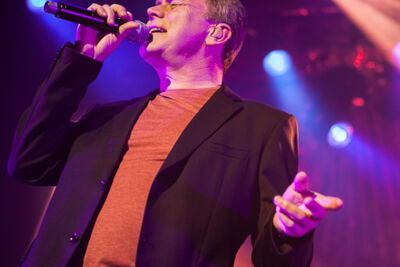 UB40 @ 013, picture 7, photographed by Dorien Goetschalckx - FrontView Magazine