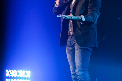 Patrick Bruel @ Vorst Nationaal, picture 20, photographed by Dorien Goetschalckx - FrontView Magazine