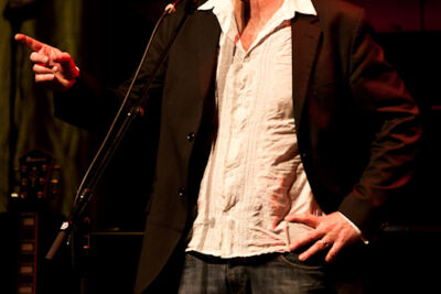 Stef Bos & Band @ de Warande, picture 28, photographed by Carine Wouters - FrontView Magazine