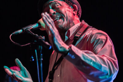 The Grandmothers of Invention @ De Casino Sint-Niklaas, picture 5, photographed by Guy Danneels - FrontView Magazine