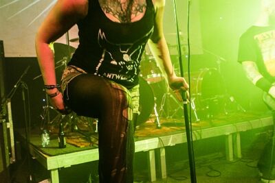 Bliksem @ De Pit, picture 14, photographed by Edwin Houdevelt - FrontView Magazine