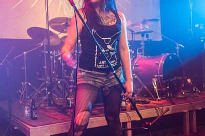 Bliksem @ De Pit, picture 24, photographed by Edwin Houdevelt - FrontView Magazine