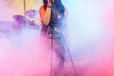 Bliksem @ De Pit, picture 25, photographed by Edwin Houdevelt - FrontView Magazine