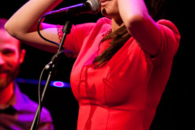 Love Like Birds @ de Warande, picture 9, photographed by Carine Wouters - FrontView Magazine