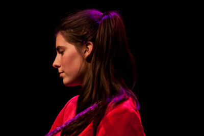 Love Like Birds @ de Warande, picture 10, photographed by Carine Wouters - FrontView Magazine