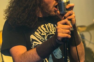 Ynfamia @ De Pit, picture 16, photographed by Edwin Houdevelt - FrontView Magazine