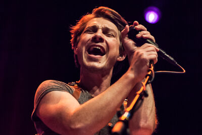 Hanson @ 013, picture 12, photographed by Dorien Goetschalckx - FrontView Magazine