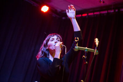 Sarah Blasko @ Het Depot, picture 7, photographed by Kurt Jacobs - FrontView Magazine