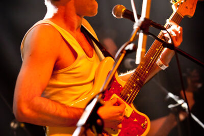 De Geweldigheid @ 013, picture 2, photographed by Gunter Van Hoye - FrontView Magazine